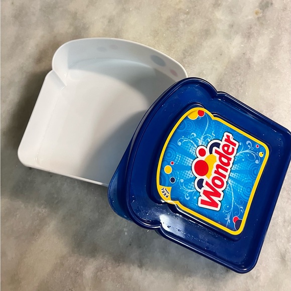 Wonder Bread Sandwich Container - Picture 2 of 5